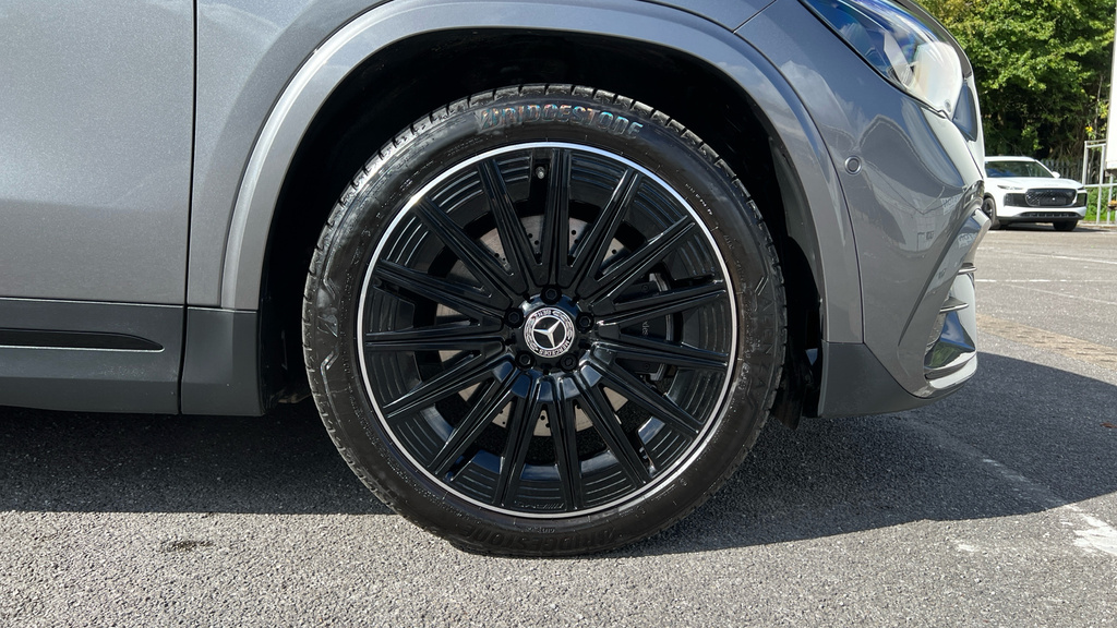 Mercedes-Benz GLA Class Gla 200 Amg Line Premium Black #26