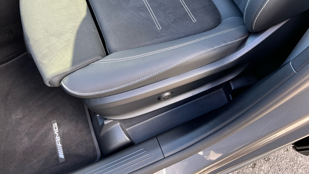 Mercedes-Benz GLA Class Gla 200 Amg Line Premium Black #43