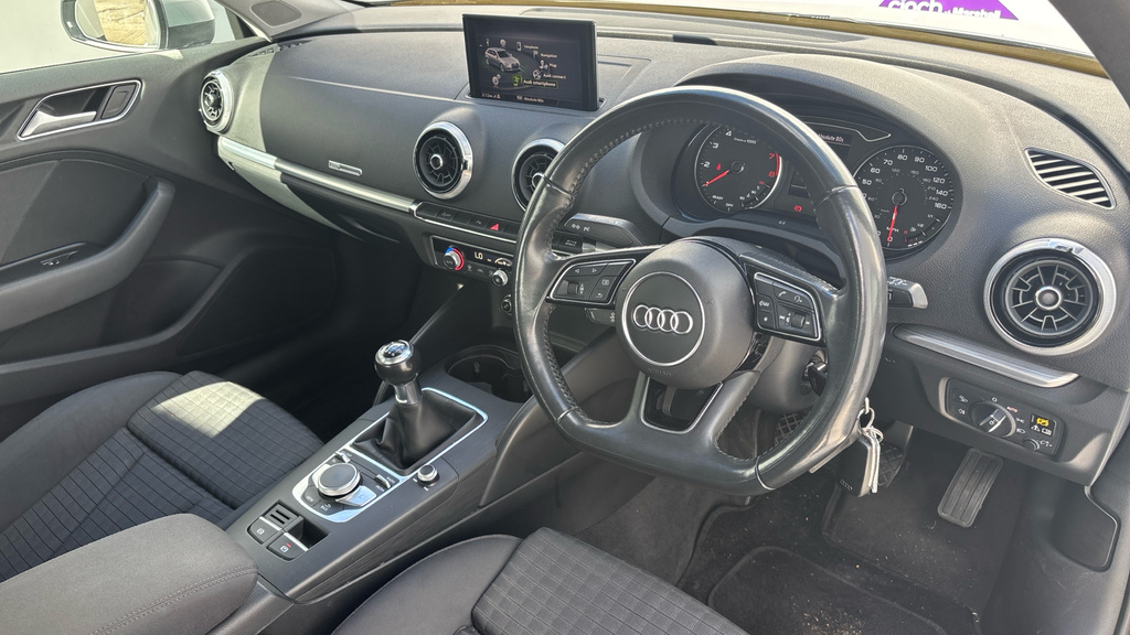 Audi A3 1.0 Tfsi 30 Black Edition Sportback Man Silver #12