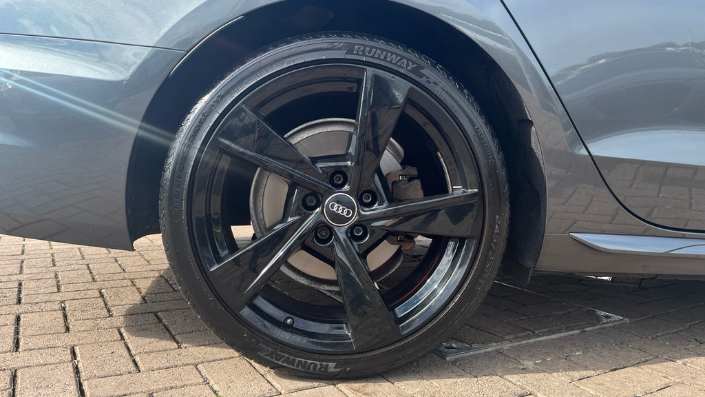 Audi A4 40 Tdi Quattro Sport S Tronic Red #24