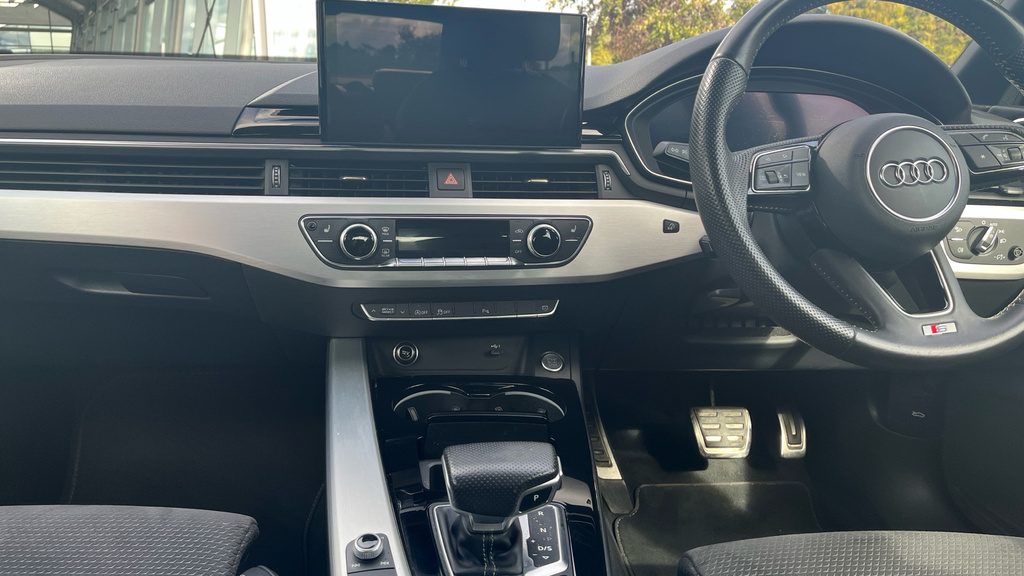 Audi A4 40 Tdi Quattro Sport S Tronic Red #15