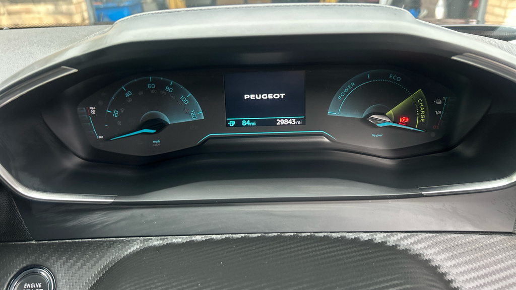 Peugeot e-2008 50Kwh Allure Premium  #13