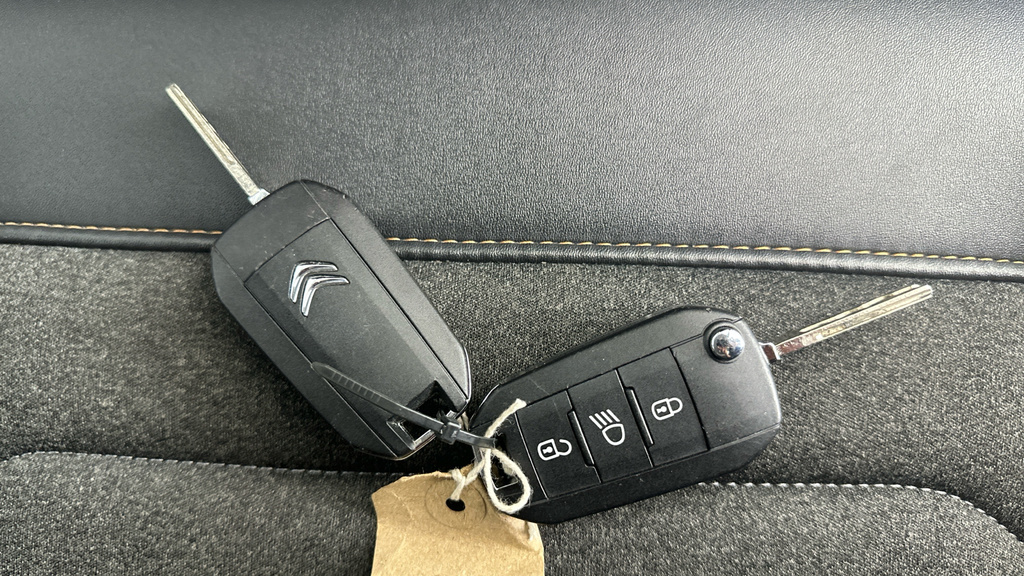 Citroen C3 1.2 Puretech 110 C-series Edition Eat6 Grey #10