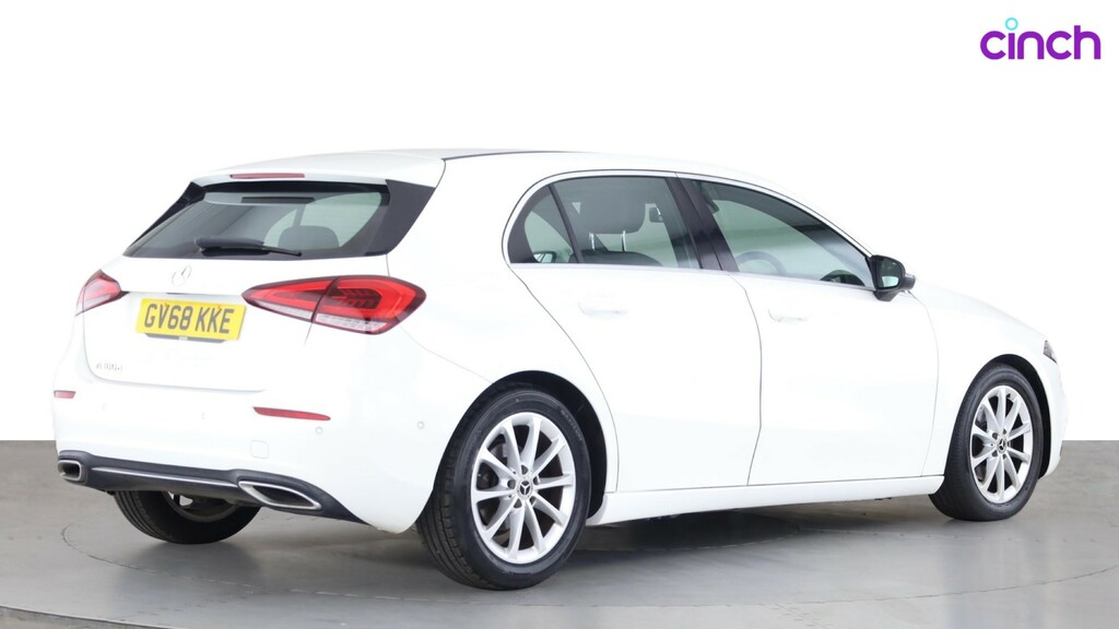 Mercedes-Benz A Class A 180 Amg Line Premium White #3