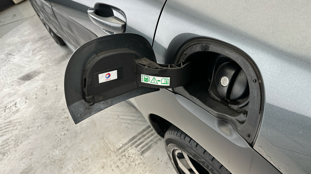 Citroen C4 Cactus 1.6 Bluehdi Flair Non Start Stop White #24
