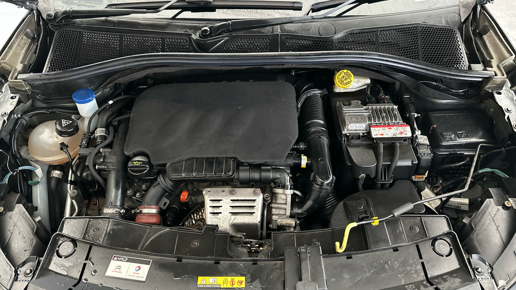 Citroen C4 Cactus 1.6 Bluehdi Flair Non Start Stop White #19