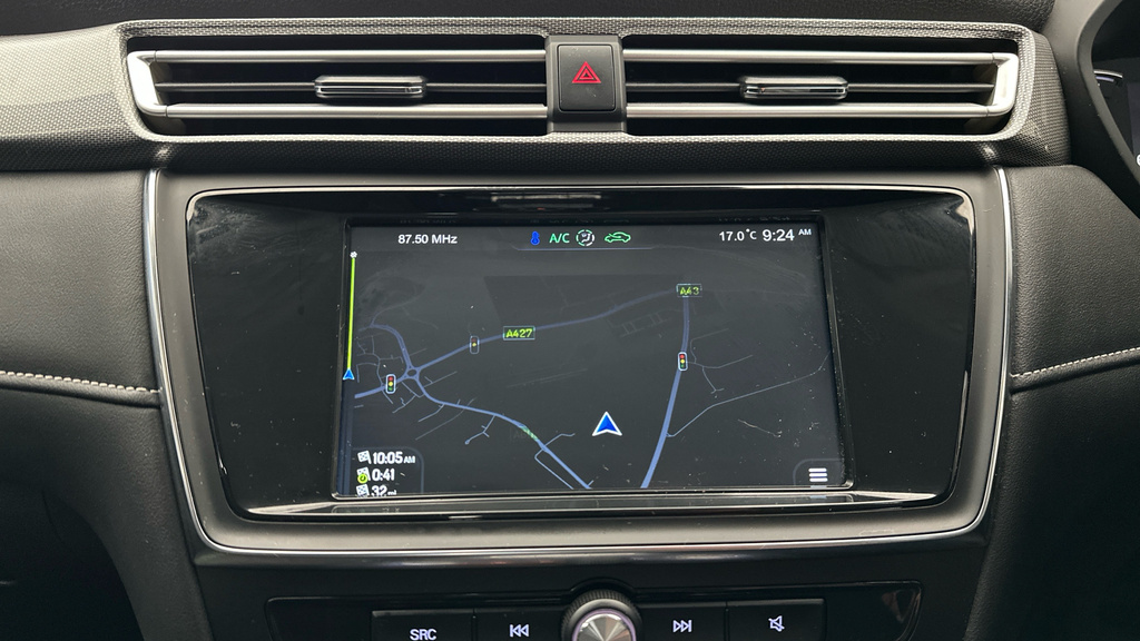 MG MG5 61.1Kwh Exclusive Long Range Estate A Silver #17