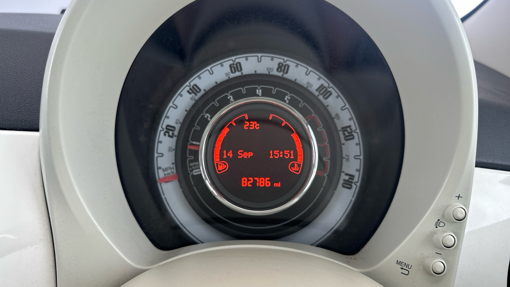 Fiat 500 500 Lounge Red #20