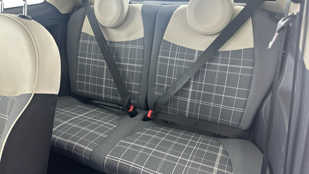 Fiat 500 500 Lounge Red #21