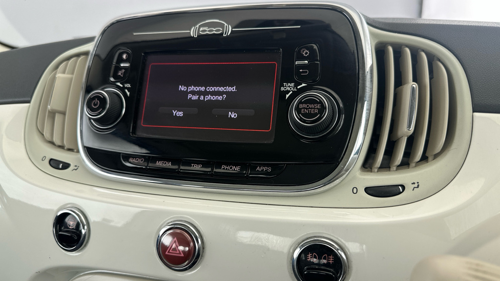 Fiat 500 500 Lounge Red #17