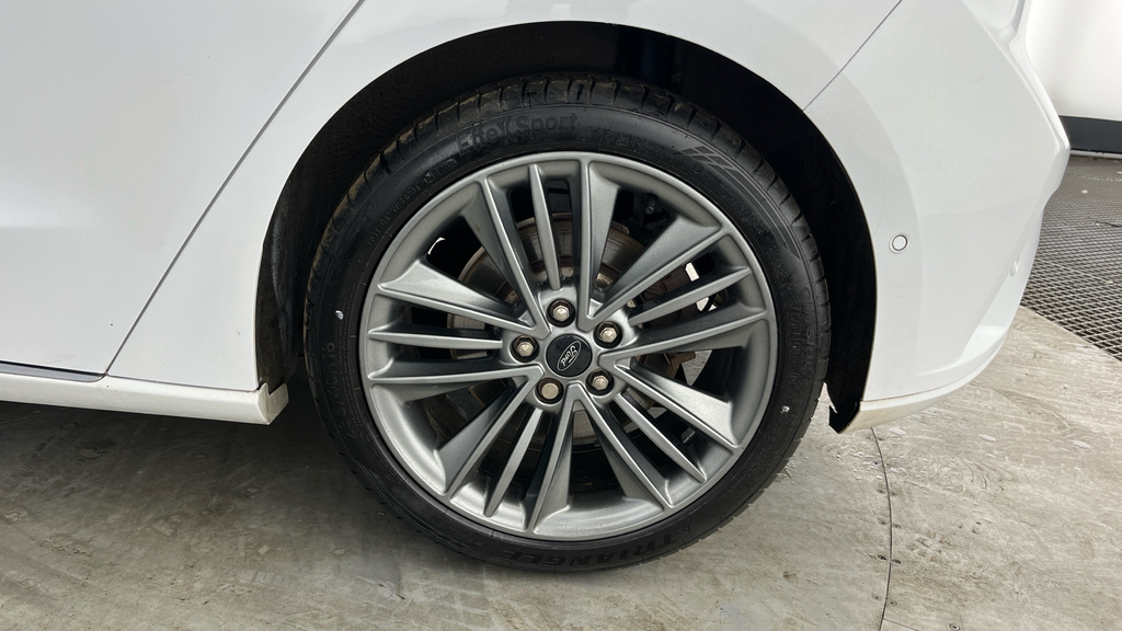 Ford Focus 1.0T Ecoboost St-line Euro 6 Ss White #30