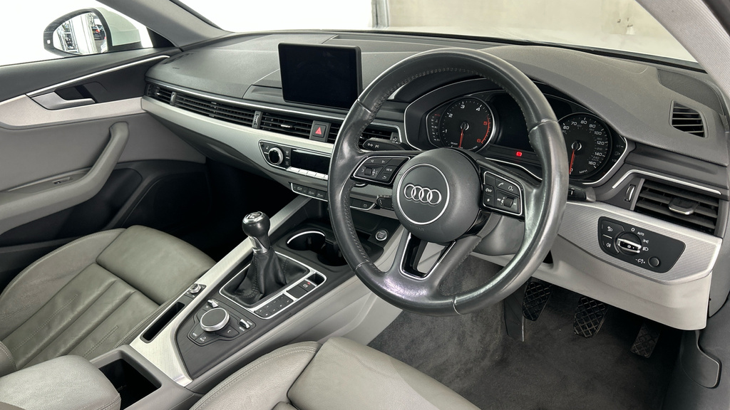 Audi A4 Saloon 1.4 Tfsi Sport 201717 White #11