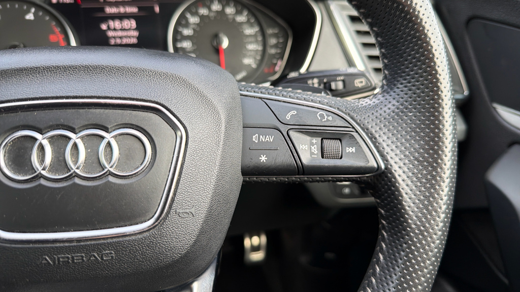 Audi Q5 2019 2.0 Tdi Quattro Black Edition 188 Bhp Blue #27