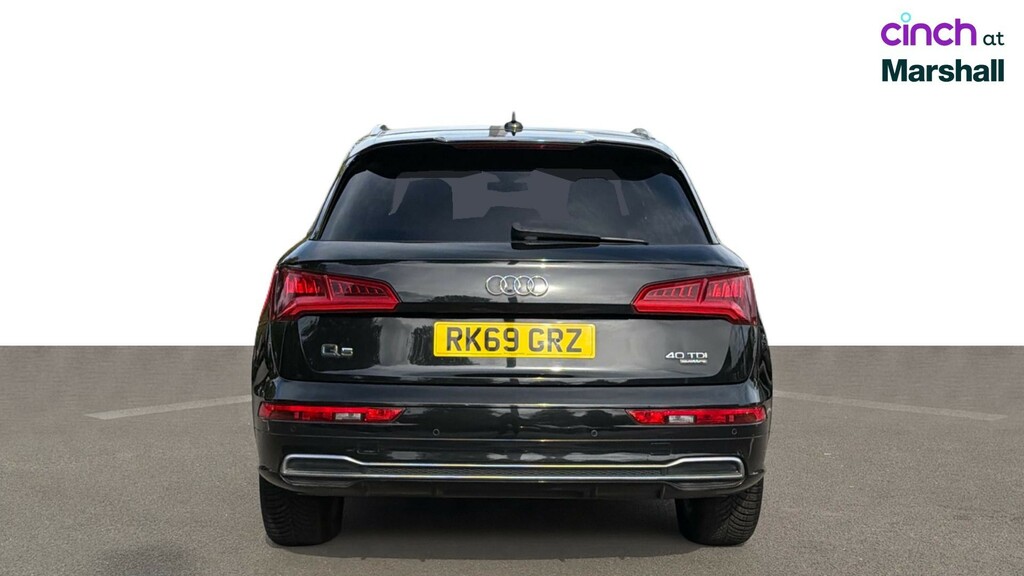 Audi Q5 2019 2.0 Tdi Quattro Black Edition 188 Bhp Blue #4