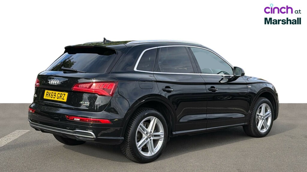 Audi Q5 2019 2.0 Tdi Quattro Black Edition 188 Bhp Blue #3