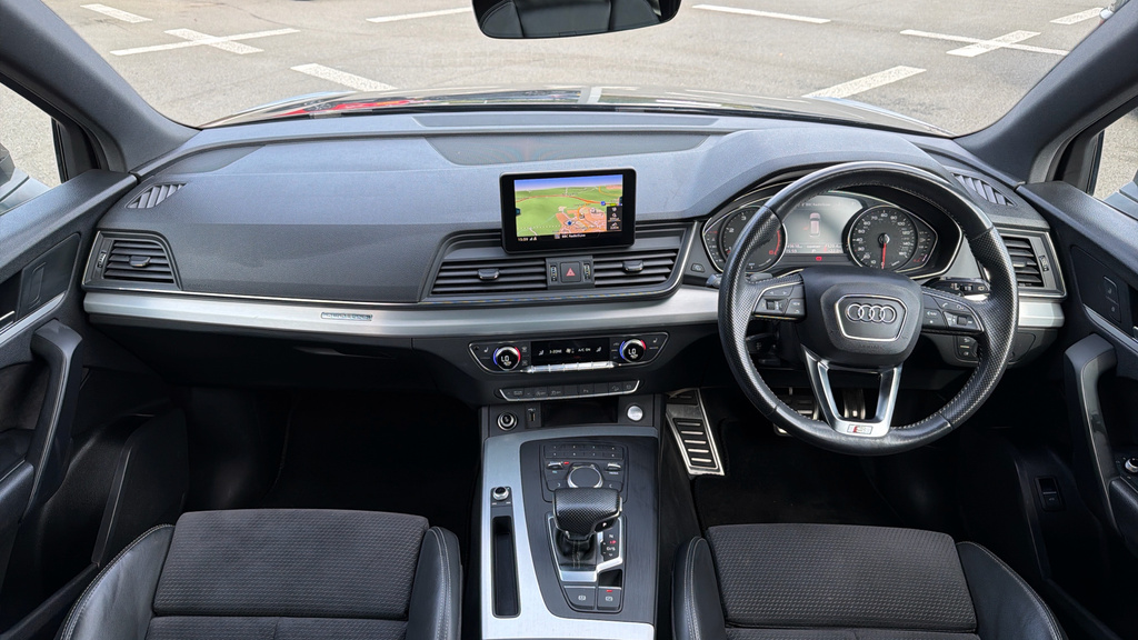 Audi Q5 2019 2.0 Tdi Quattro Black Edition 188 Bhp Blue #11