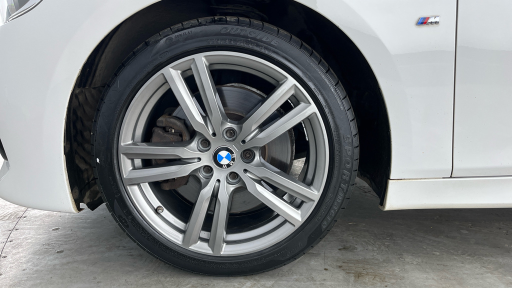 BMW 2 Series Active Tourer 225Xe Sport Black #29