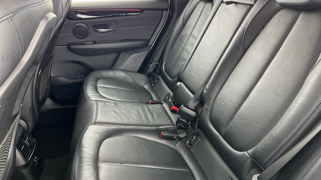 BMW 2 Series Active Tourer 225Xe Sport Black #26