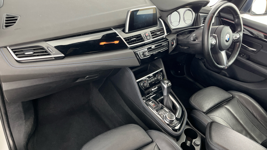 BMW 2 Series Active Tourer 225Xe Sport Black #15