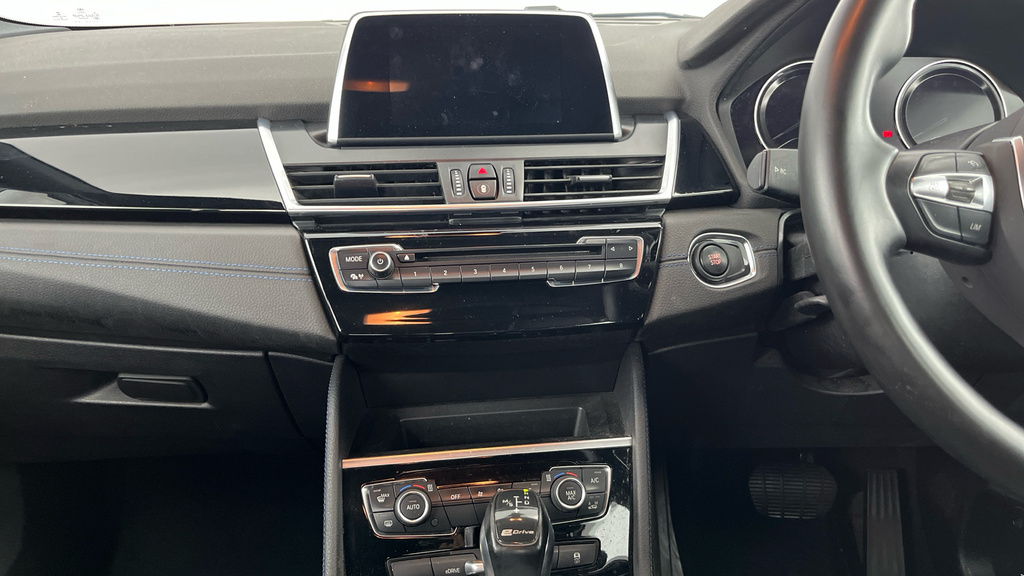 BMW 2 Series Active Tourer 225Xe Sport Black #24