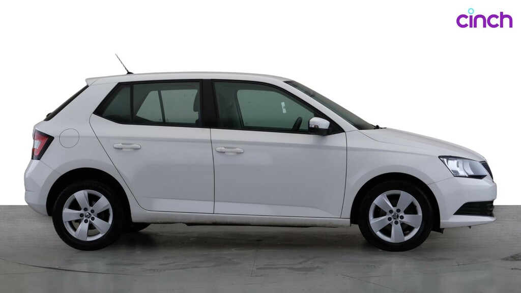 Skoda Fabia 1.0 Tsi Colour Edition Black #2
