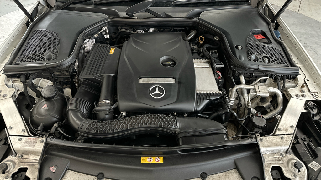 Mercedes-Benz E Class 2.0 E220d Amg Line Cabriolet G-tronic 4Matic Euro Black #23