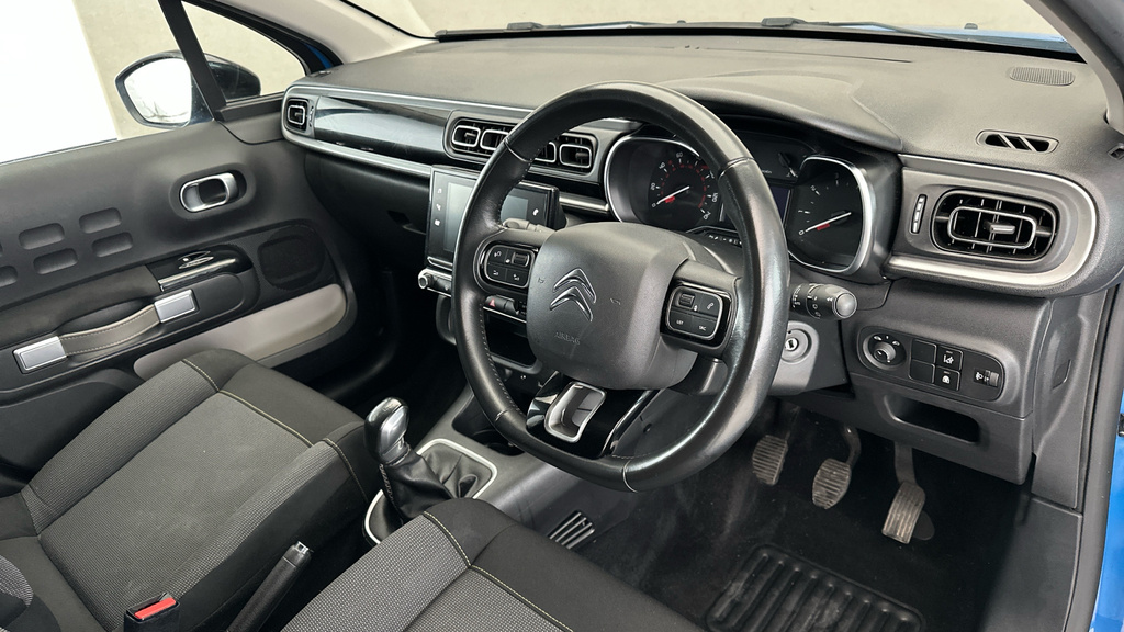 Citroen C3 Hatchback 1.2 Puretech Flair Euro 6 201818 White #10