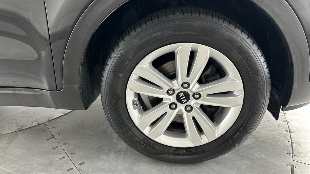 Kia Sportage 1.7 Crdi Isg 3 White #25