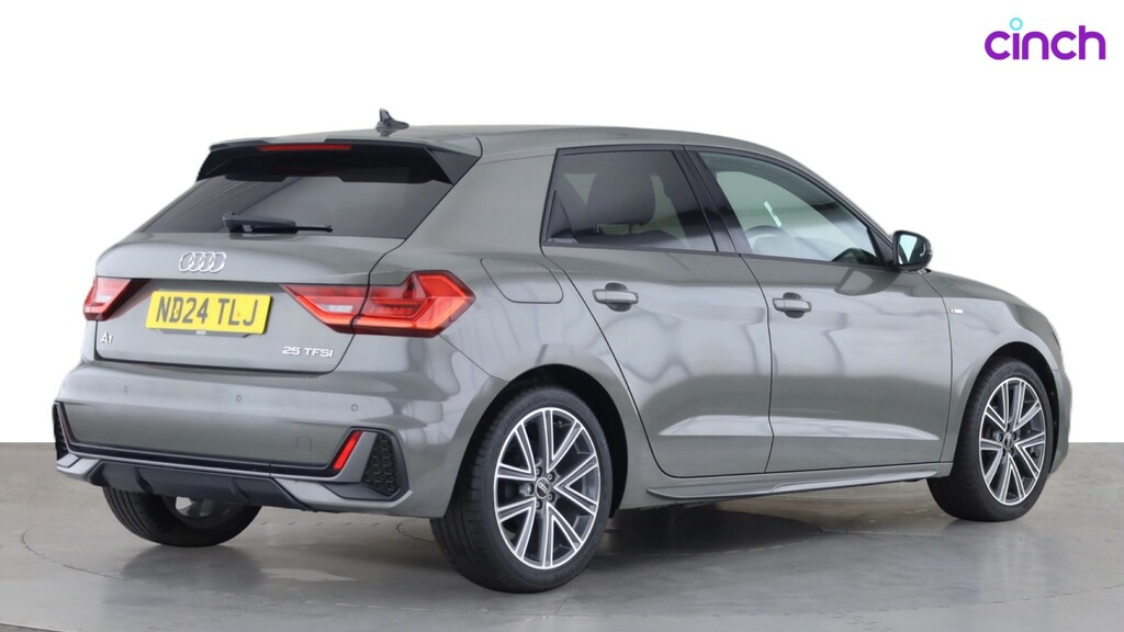Audi A1 A1 25 Tfsi Sport S Tronic Red #2