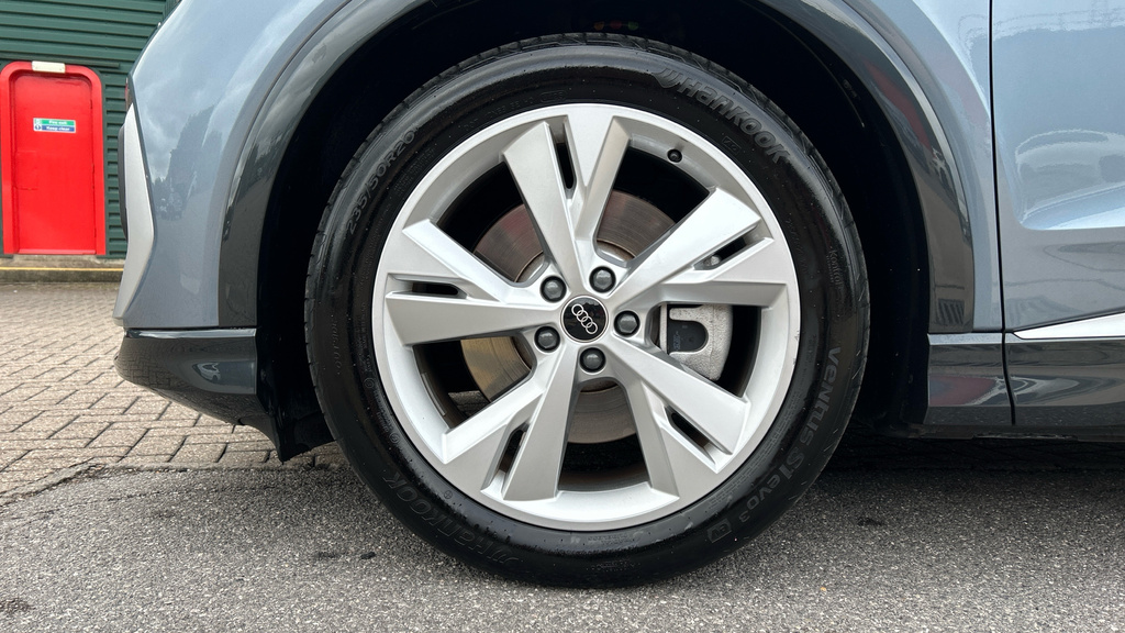 Audi Q4 E Tron Audi E-tron Sportback 210Kw 45 82Kwh S Line Au Grey #20