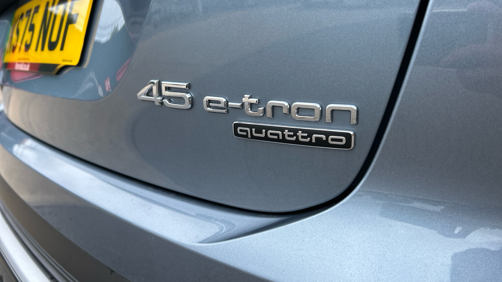 Audi Q4 E Tron Audi E-tron Sportback 210Kw 45 82Kwh S Line Au Grey #45