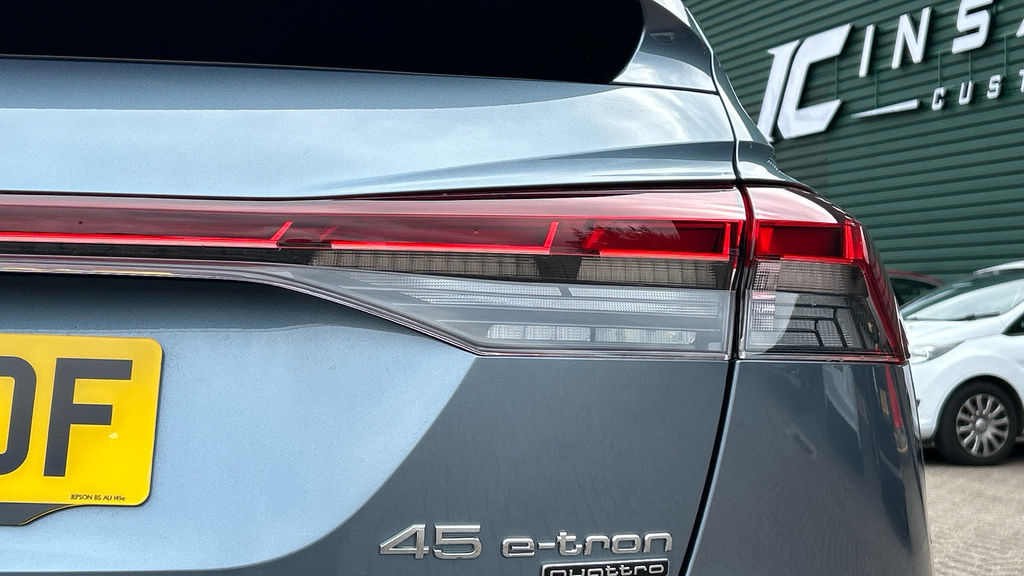 Audi Q4 E Tron Audi E-tron Sportback 210Kw 45 82Kwh S Line Au Grey #38