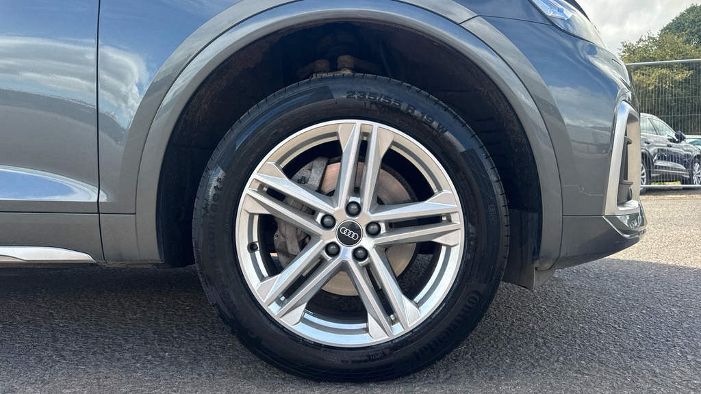 Audi Q5 Q5 Phev S Line Black Edition 50 Tfsi E Quattro S-a Black #17