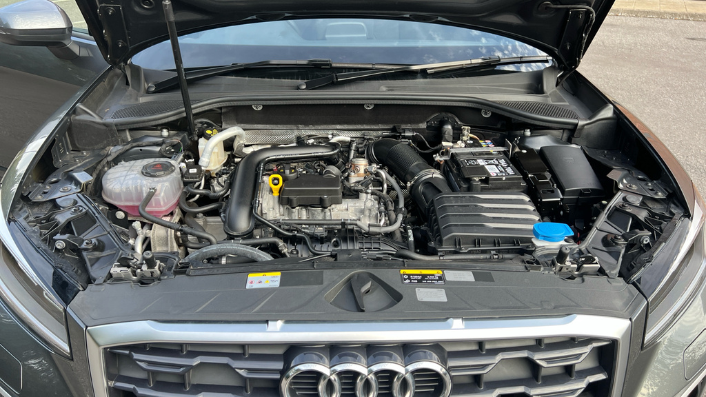 Audi Q2 S Line 35 Tfsi 150 Ps S Tronic Black #16