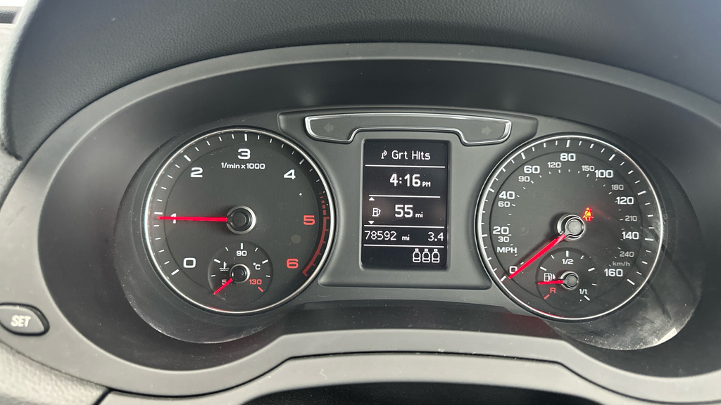Audi Q3 S Line Edition 1.4 Tfsi Cylinder On Demand 150 Ps  #14