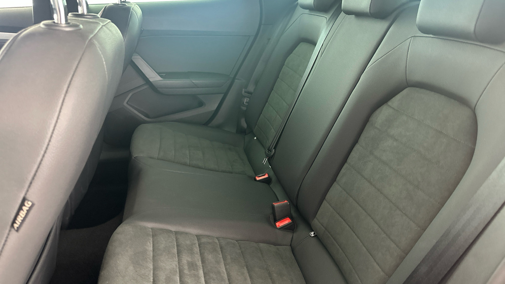 Seat Arona 1.0 Tsi 115Ps Fr Suv Black #24