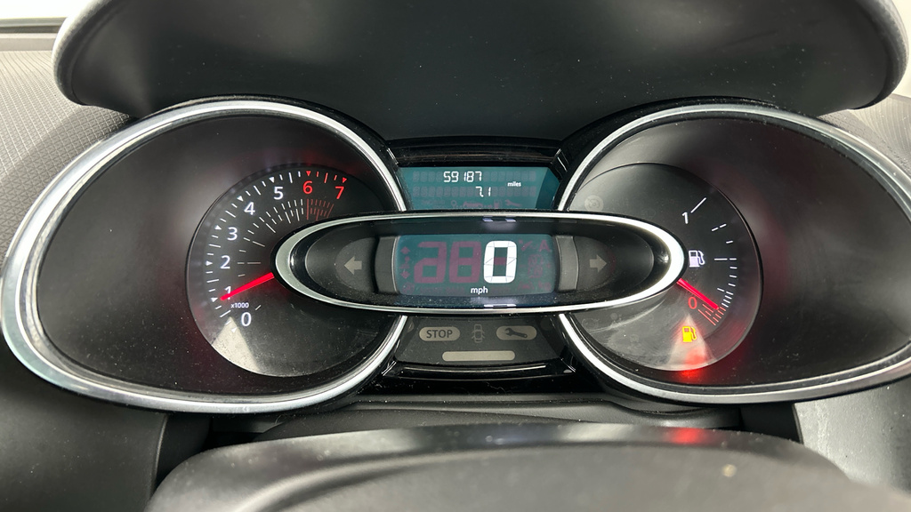 Renault Clio 1.5 Dci Iconic Hatchback Euro 6 White #18