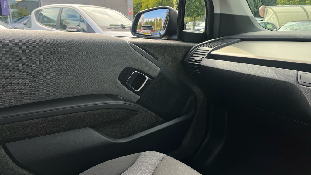BMW i3 125Kw 42Kwh Black #24