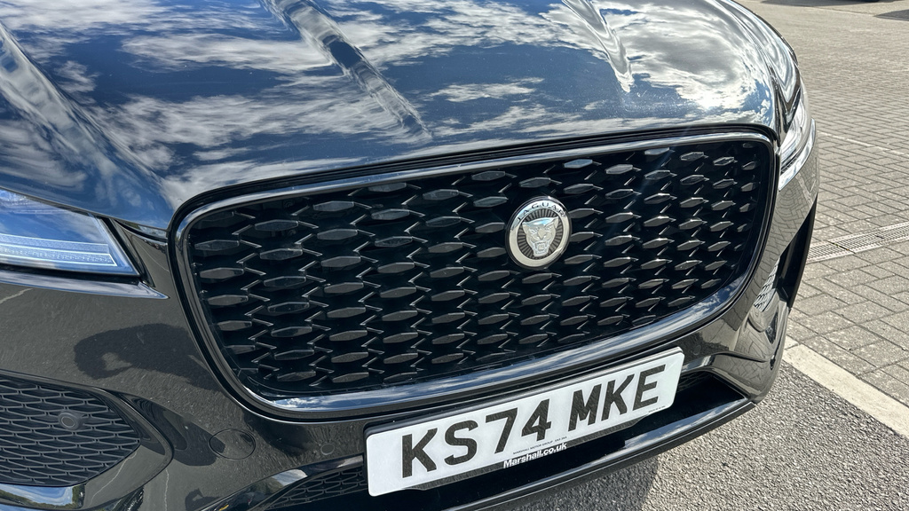 Jaguar F-Pace 5.0 V8 550 Svr Awd Panoramic Roof Blue #81