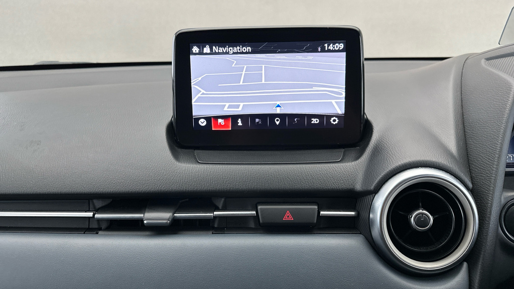 Mazda 2 Zda Mazda2 1.5 Skyactiv G Mhev 90 Gt Sport Nav Red #14