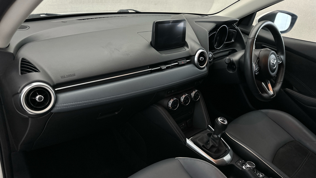 Mazda 2 Zda Mazda2 1.5 Skyactiv G Mhev 90 Gt Sport Nav Red #11