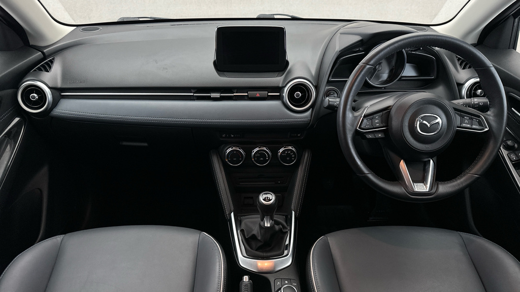 Mazda 2 Zda Mazda2 1.5 Skyactiv G Mhev 90 Gt Sport Nav Red #12