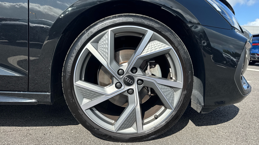 Audi A3 2.0 Tdi 35 Black Edition Sportback S Tr Black #17