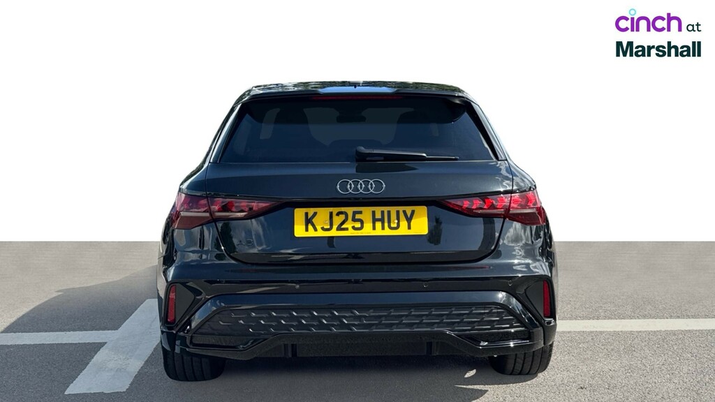 Audi A3 2.0 Tdi 35 Black Edition Sportback S Tr Black #4
