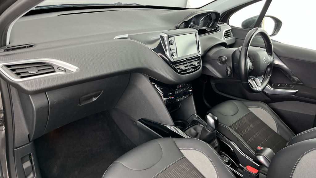 Peugeot 2008 Gt Line Grey #10