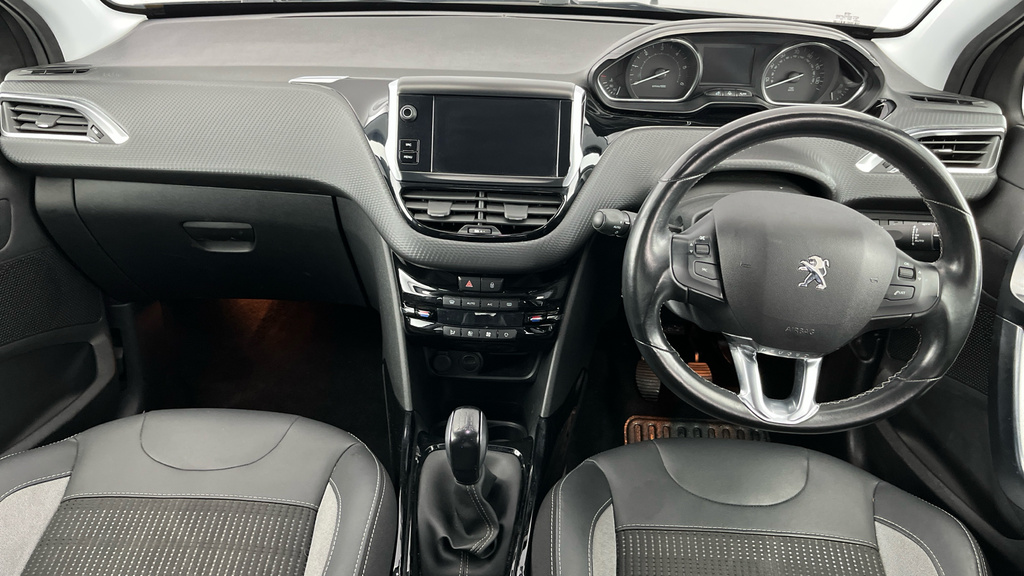 Peugeot 2008 Gt Line Grey #14