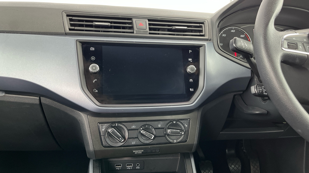 Seat Arona Se Technology 1.0 Tsi 115 Ps 7-Speed Silver #17