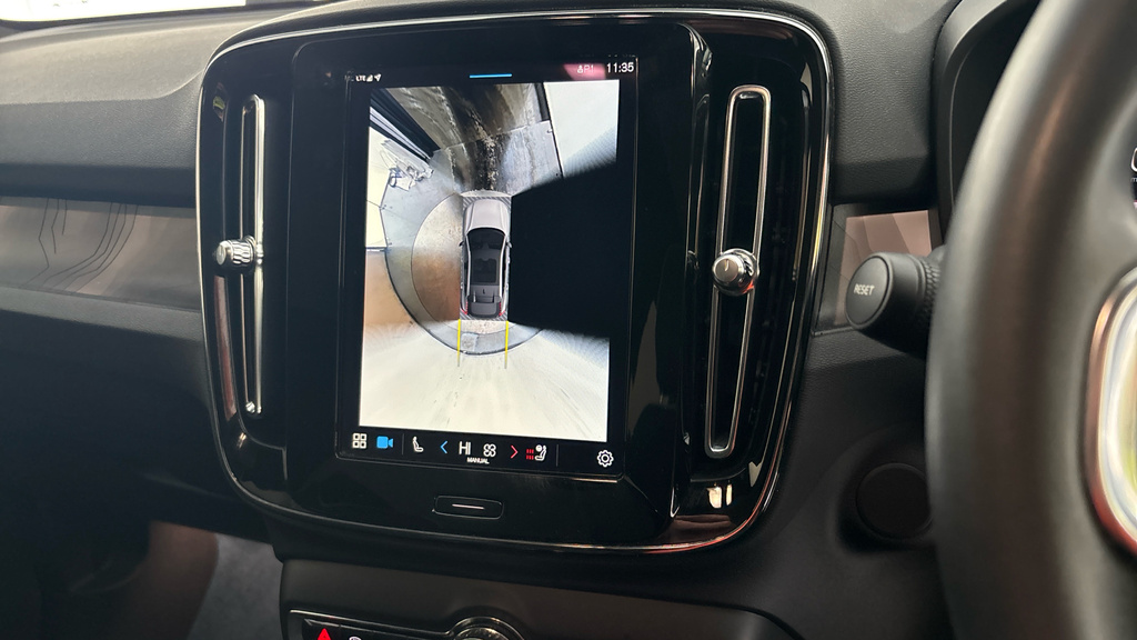 Volvo C40 Recharge Ultimate Twin Motor Blue #13