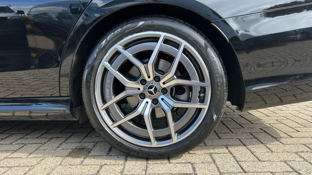 Mercedes-Benz E Class E220d 200 Amg Line Night Ed Prem 9G-tronic 20 Black #27