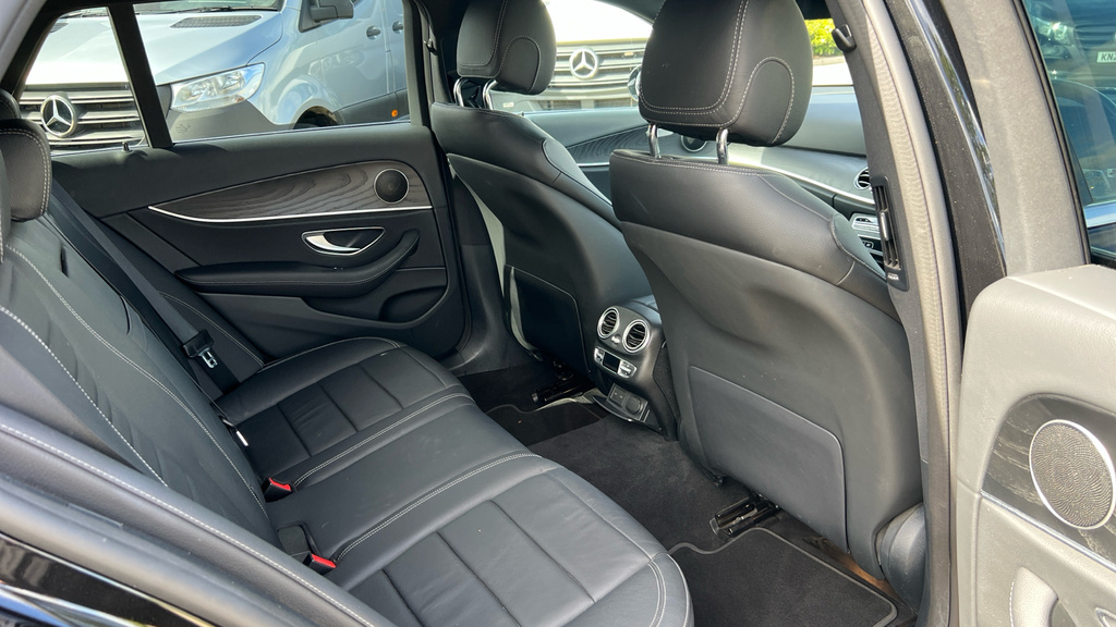Mercedes-Benz E Class E220d 200 Amg Line Night Ed Prem 9G-tronic 20 Black #23